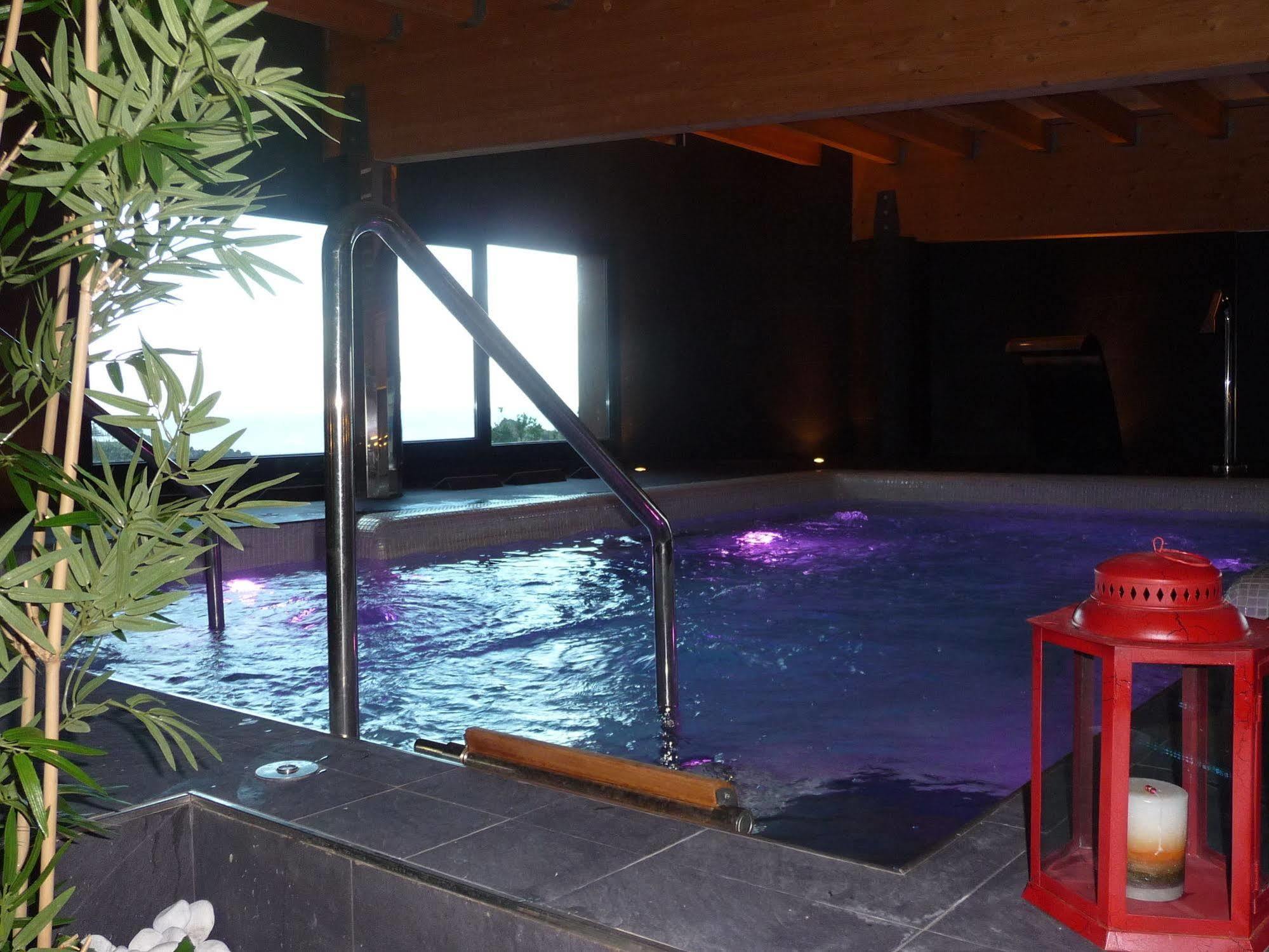 Hotel Isla Bella & Spa エクステリア 写真